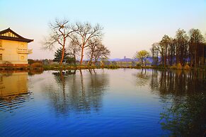 West Lake State Guest House