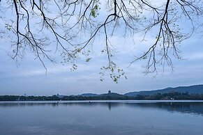 West Lake State Guest House