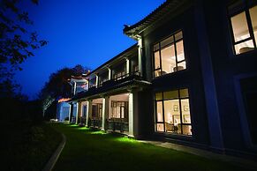 West Lake State Guest House