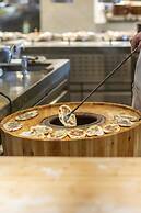 West Lake State Guest House