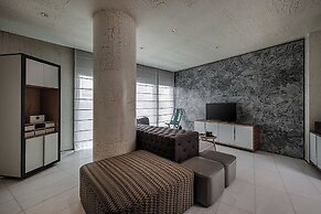 Hui Hotel