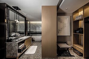 Hui Hotel