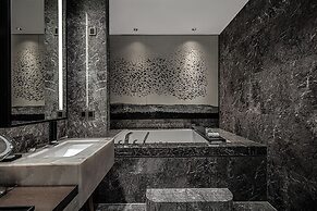 Hui Hotel