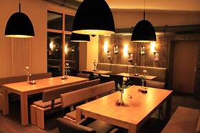 Troll's Brauhaus Hotel