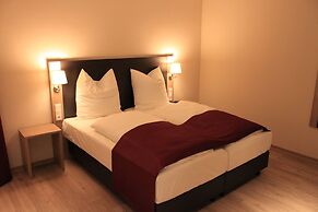 Troll's Brauhaus Hotel