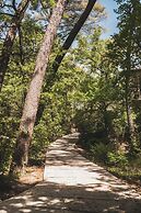 Les Lodges Sainte-Victoire Hotel & Spa