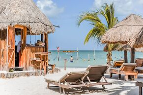 Zomay Beachfront Hotel Holbox