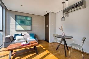 AR 218 Hotel by ULIV