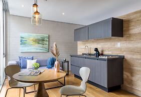 AR 218 Hotel by ULIV