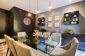 AR 218 Hotel by ULIV