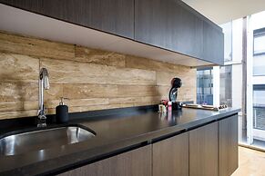 AR 218 Hotel by ULIV