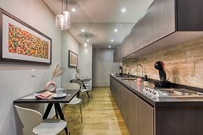 AR 218 Hotel by ULIV