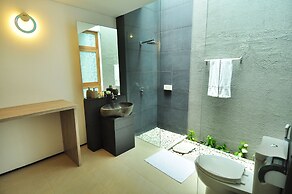 d'Lima Hotel & Villas