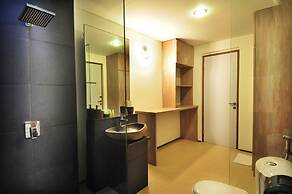 d'Lima Hotel & Villas