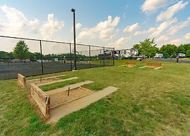 Sun Retreats Gun Lake