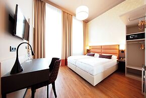 Hotel Drei Kronen Vienna City