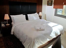 Dolphin Royal Suites