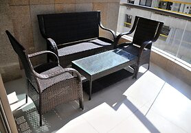 Dolphin Royal Suites