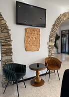 Sveltos Hotel