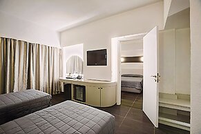 Sveltos Hotel
