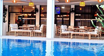 Sveltos Hotel