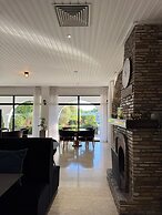 Sveltos Hotel