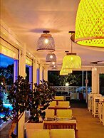 Sveltos Hotel