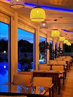 Sveltos Hotel