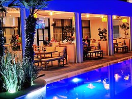 Sveltos Hotel