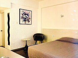 Sveltos Hotel
