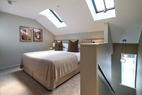 Cheval Phoenix House at Sloane Square