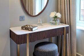 Cheval Phoenix House at Sloane Square