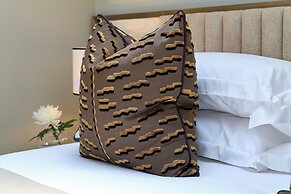 Cheval Phoenix House at Sloane Square