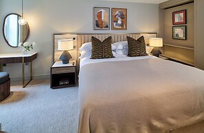 Cheval Phoenix House at Sloane Square