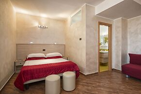 Simon Hotel
