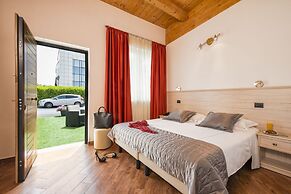 Simon Hotel