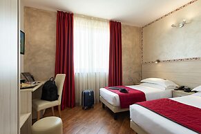 Simon Hotel