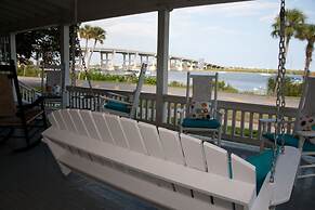 Night Swan Intracoastal B&B