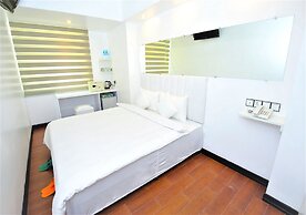 Clover Hotel City Center