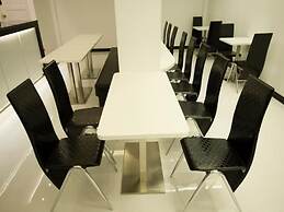 Clover Hotel City Center