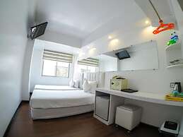 Clover Hotel City Center