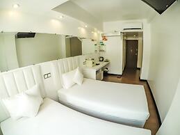 Clover Hotel City Center