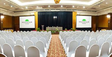 Grand Pasundan Convention Hotel