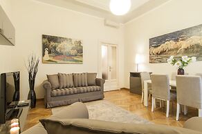 Milan Royal Suites Magenta & Luxury Apartments