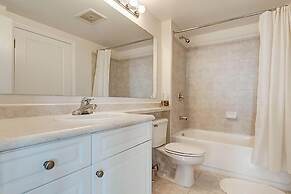 Corporate Stays 50 Laurier Apartment