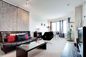 Corporate Stays 50 Laurier Apartment