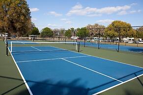 Sun Retreats Ocala Orange Lake