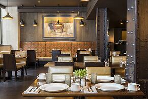 Renaissance Denver Downtown City Center Hotel