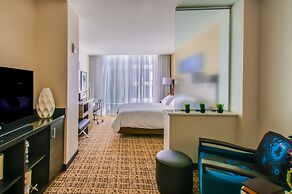 Renaissance Denver Downtown City Center Hotel