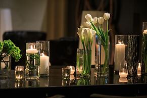 Renaissance Denver Downtown City Center Hotel